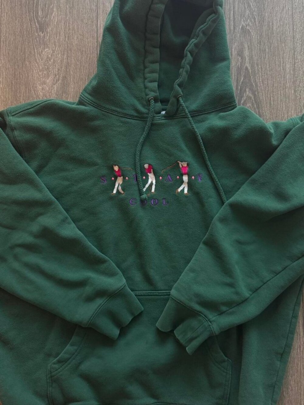 STAY COOL dark green embroidered hoodie w/ golfers Size L